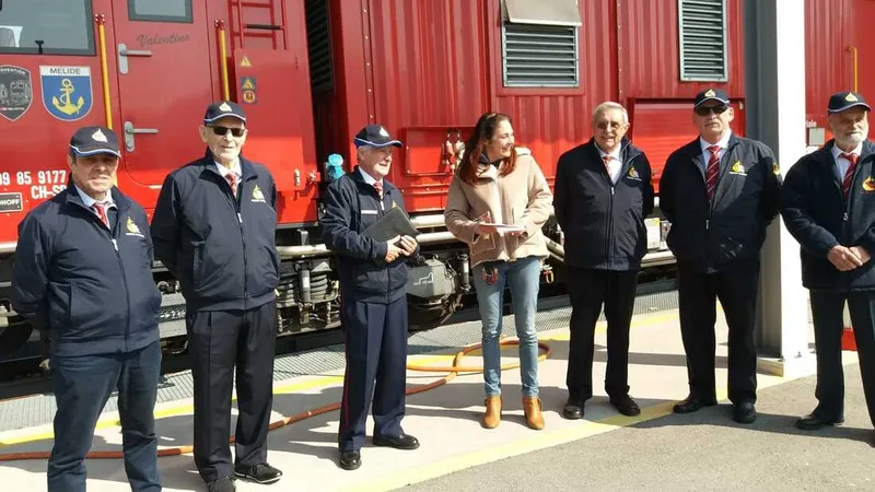 Il presidente ringrazia la ten col Nadine inderbitzin
